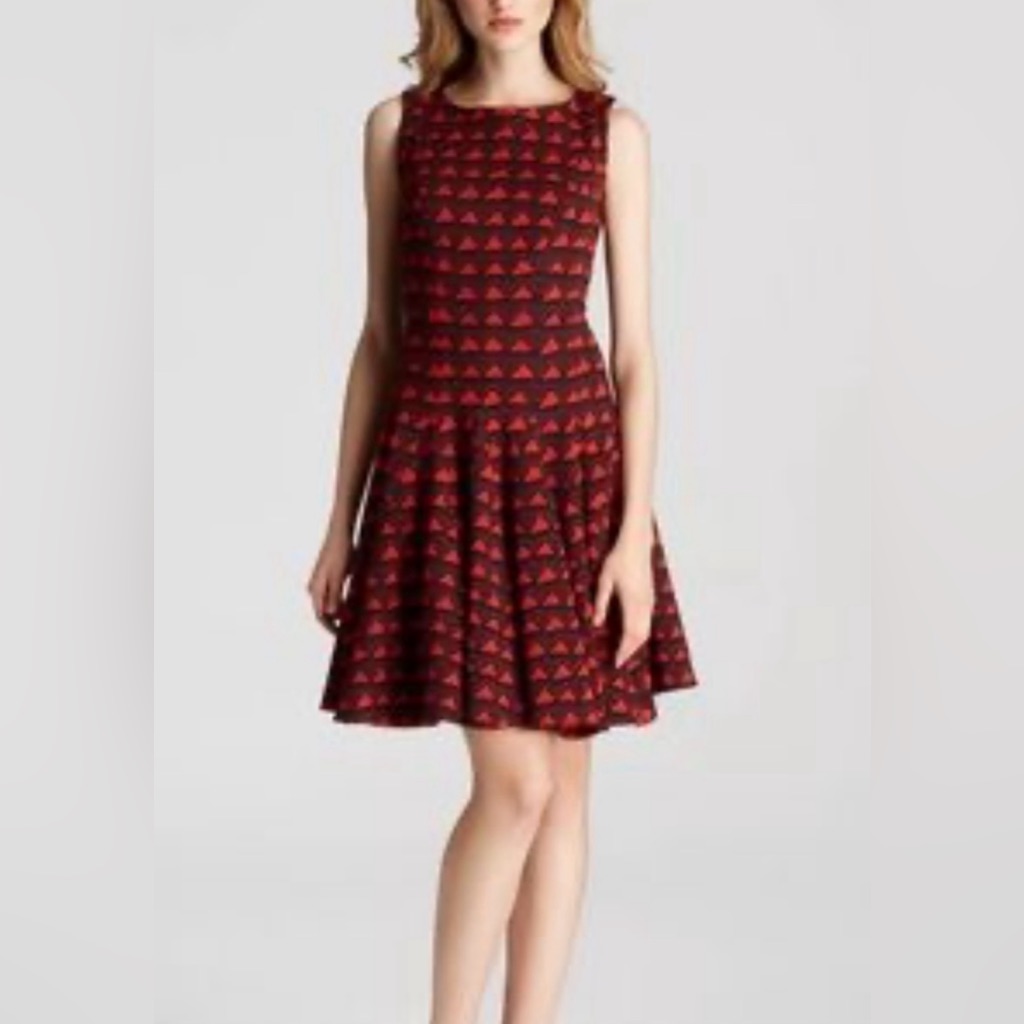 Issa London Knit Sleeveless Fit & Flare Dress Size 6 Wool Blend *Euc